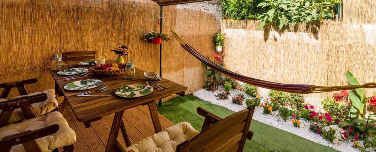 Апартаменты Secret Garden House, A Few Steps From The Sea Anemomylos Экстерьер фото